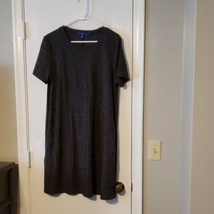 Apt 9 dress with pockets
